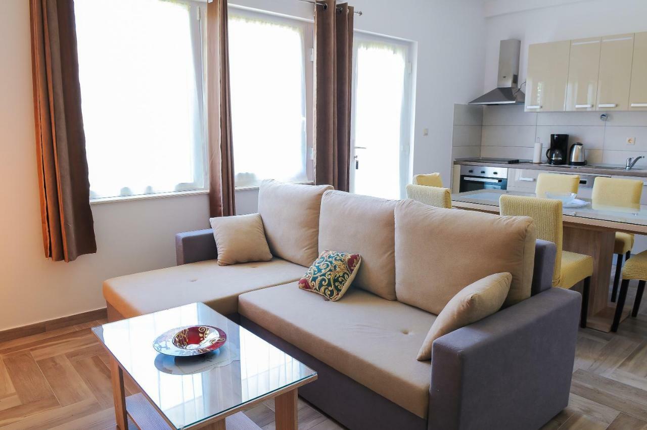 Apartment Neva no.1 Spalato Esterno foto