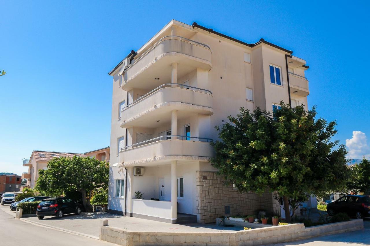 Apartment Neva no.1 Spalato Esterno foto